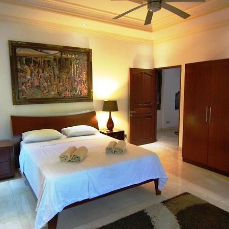 Villa Asih Ketewel Buitenkant foto