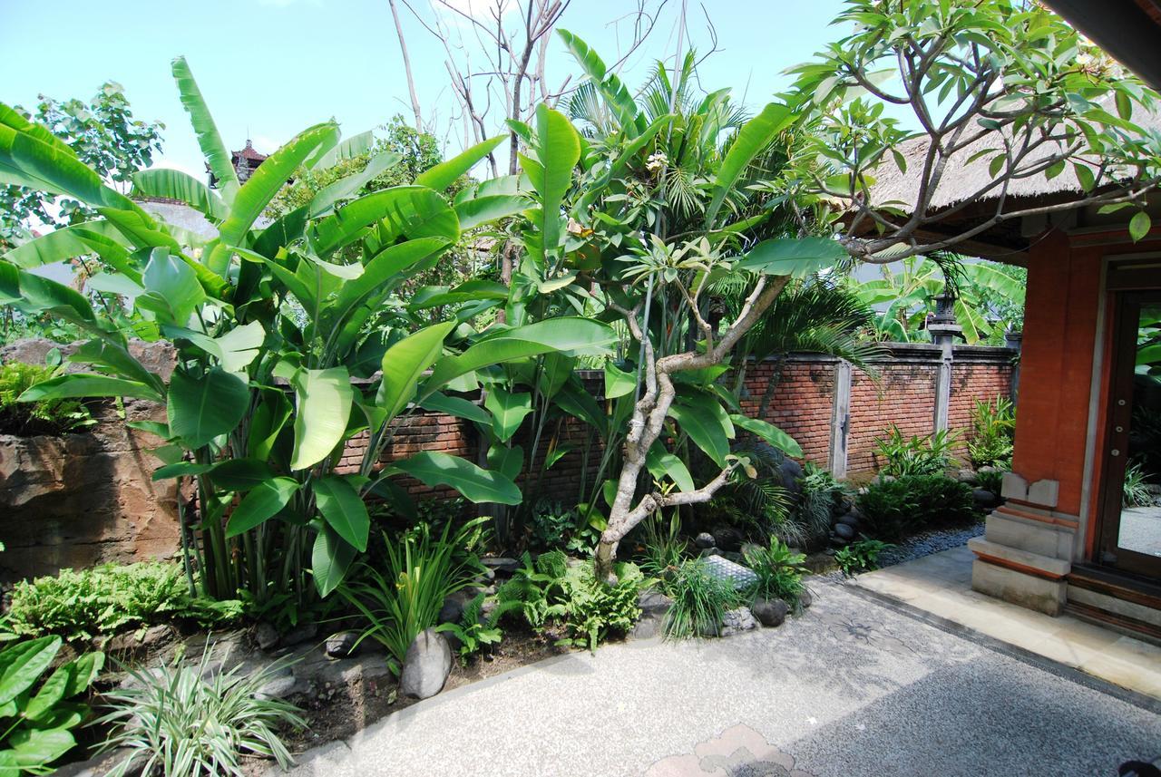 Villa Asih Ketewel Buitenkant foto