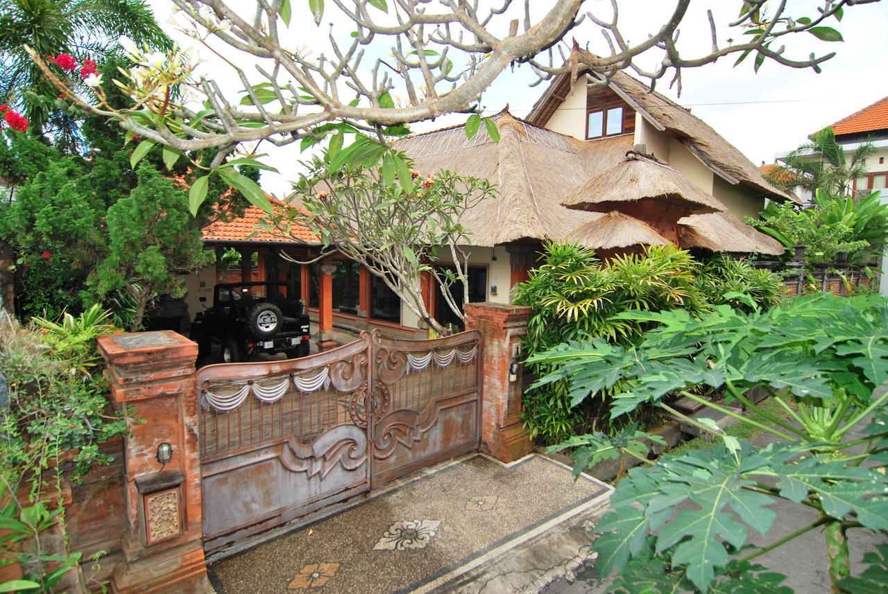 Villa Asih Ketewel Buitenkant foto